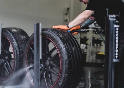 tyre cleaning